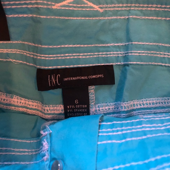 Blue INC shorts size 6 - Picture 2 of 4
